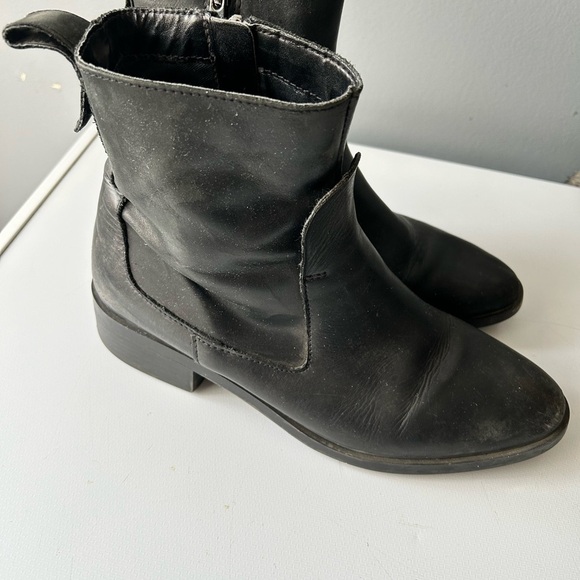 [9] Zara Black Causal Booties - Picture 9 of 9